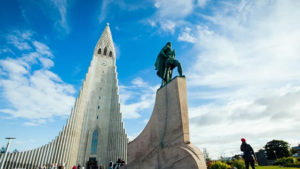 Reykjavik, Rhomberg Reisen, David Spettel, halligrimska, Seljandfoss, Skogarfoss, plane,
